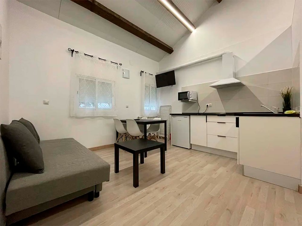 Superior Studio, 1 Bedroom photo 2