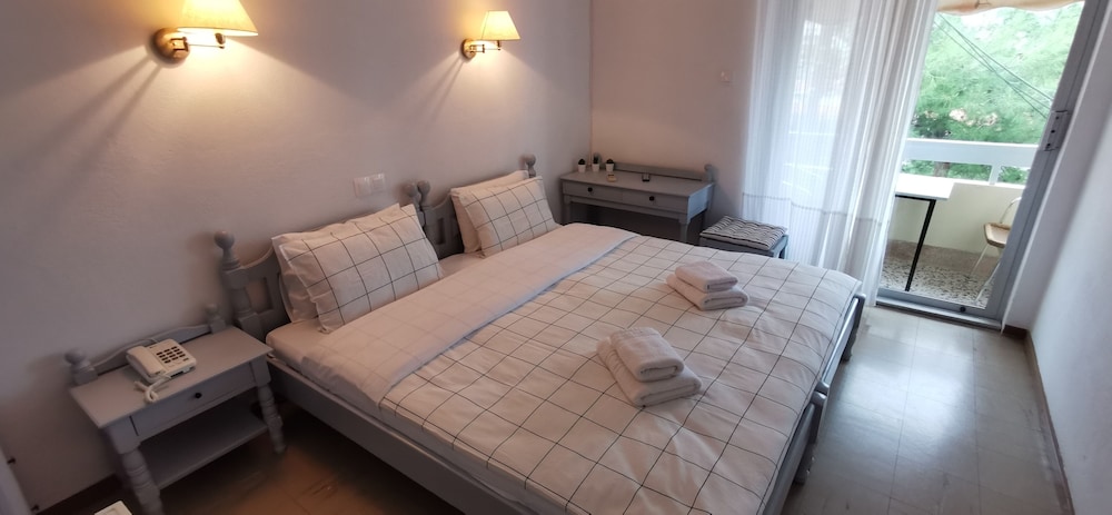 Basic Double Room, Sea View photo 2