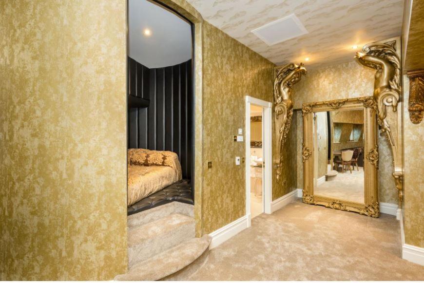 Presidential Suite photo 3