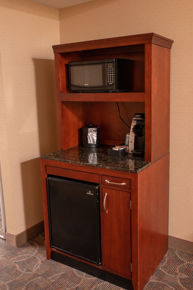 One king evolution junior suite ns photo 2