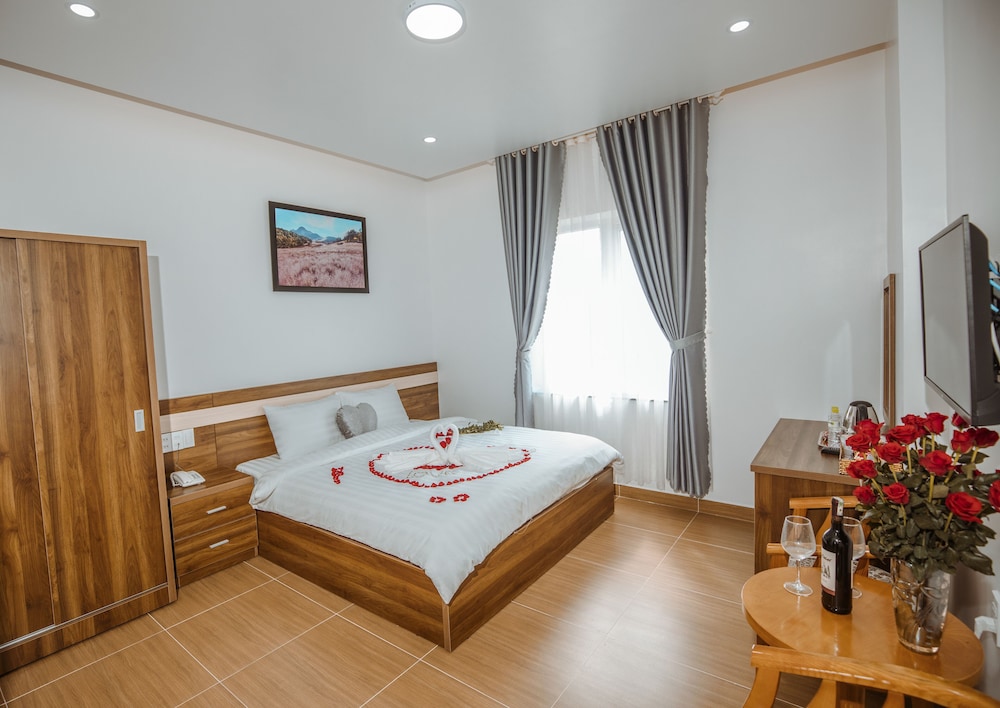 Superior Double Room (Reddoorz)