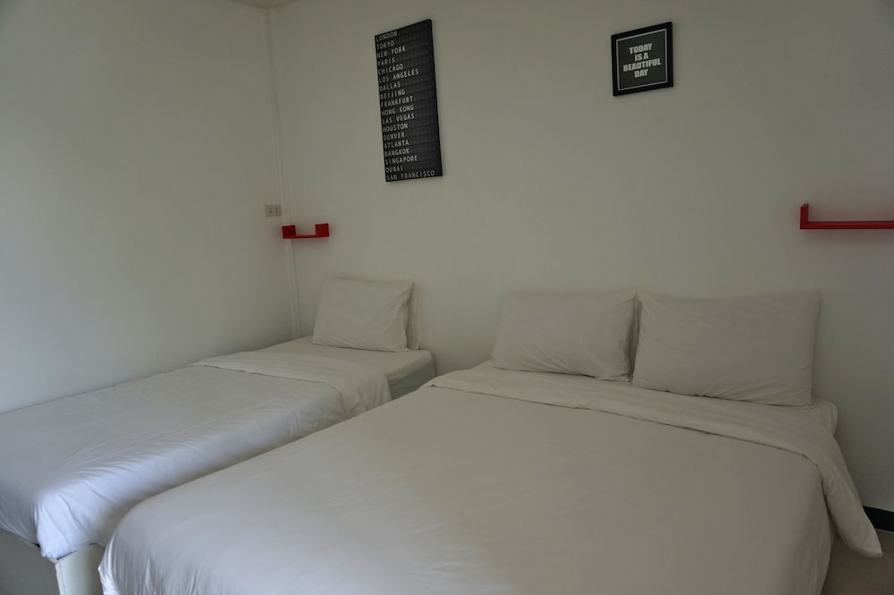 Family Triple Room photo 3