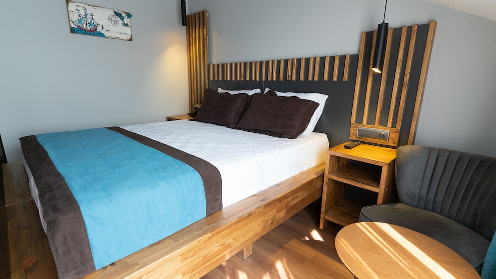 Standard Room photo 3