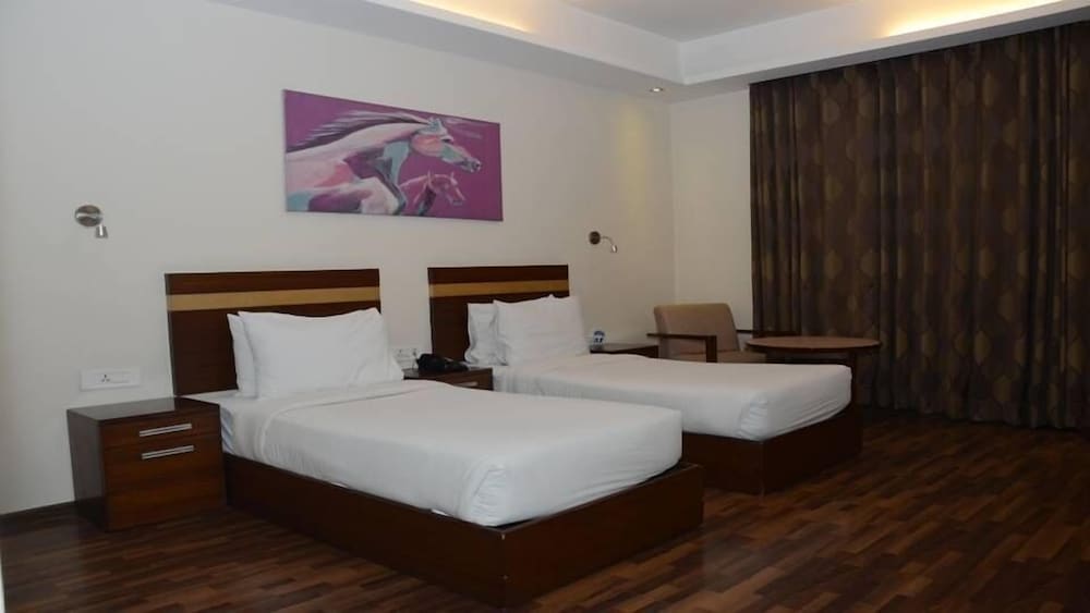 Deluxe Double Room, 1 Double Bed photo 3