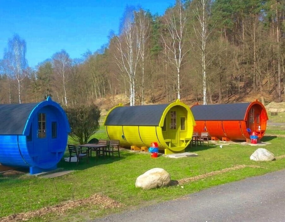 Mobile Home photo 2
