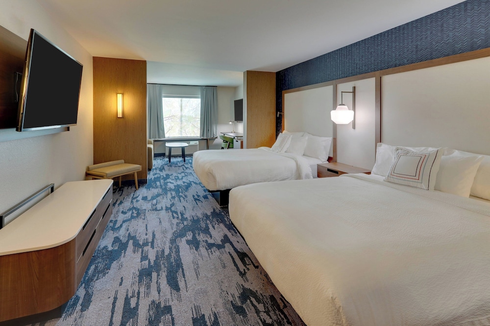 Suite, Multiple Beds (Mobility Accessible, Tub) photo 1