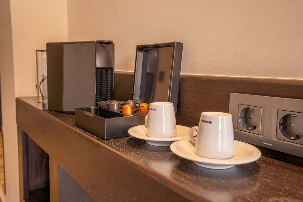 Suite, Sea View - Photo 7