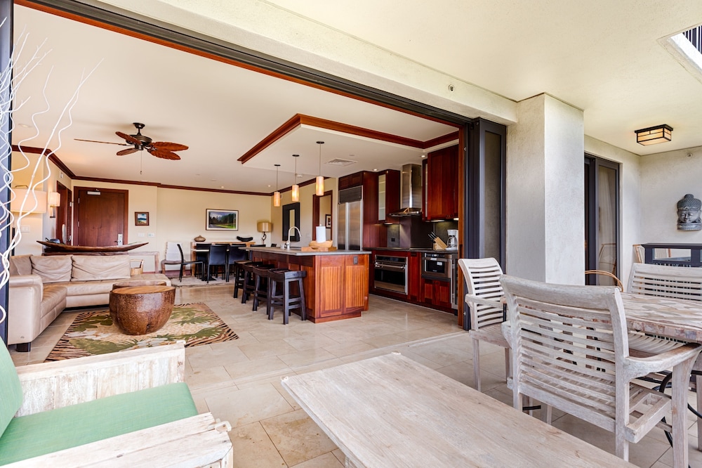 Deluxe Apartment, 2 Bedrooms, Ocean View photo 3