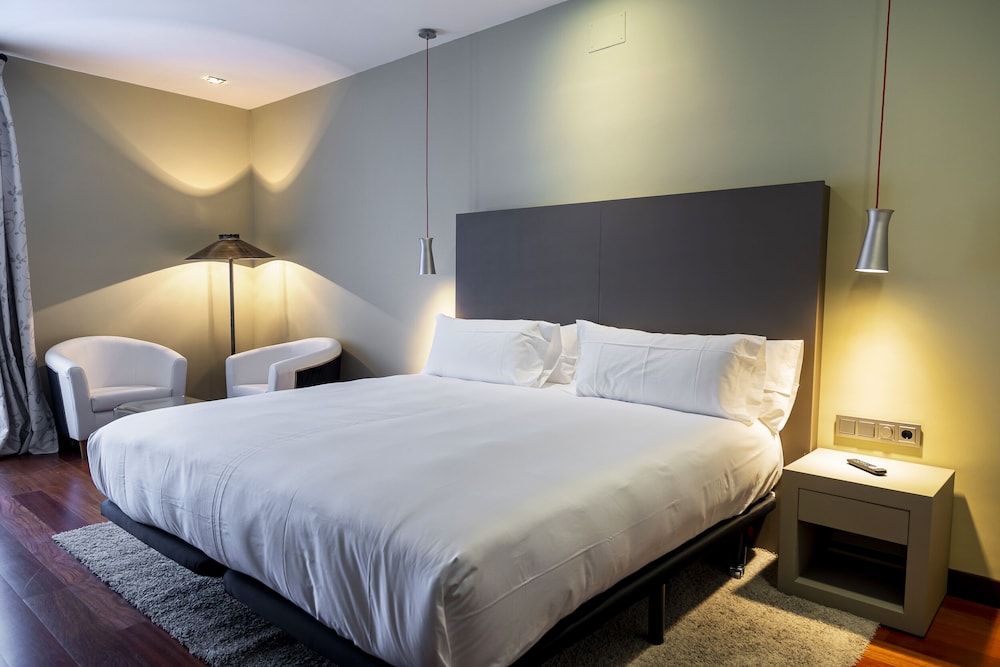 Superior Double Room - Photo 2
