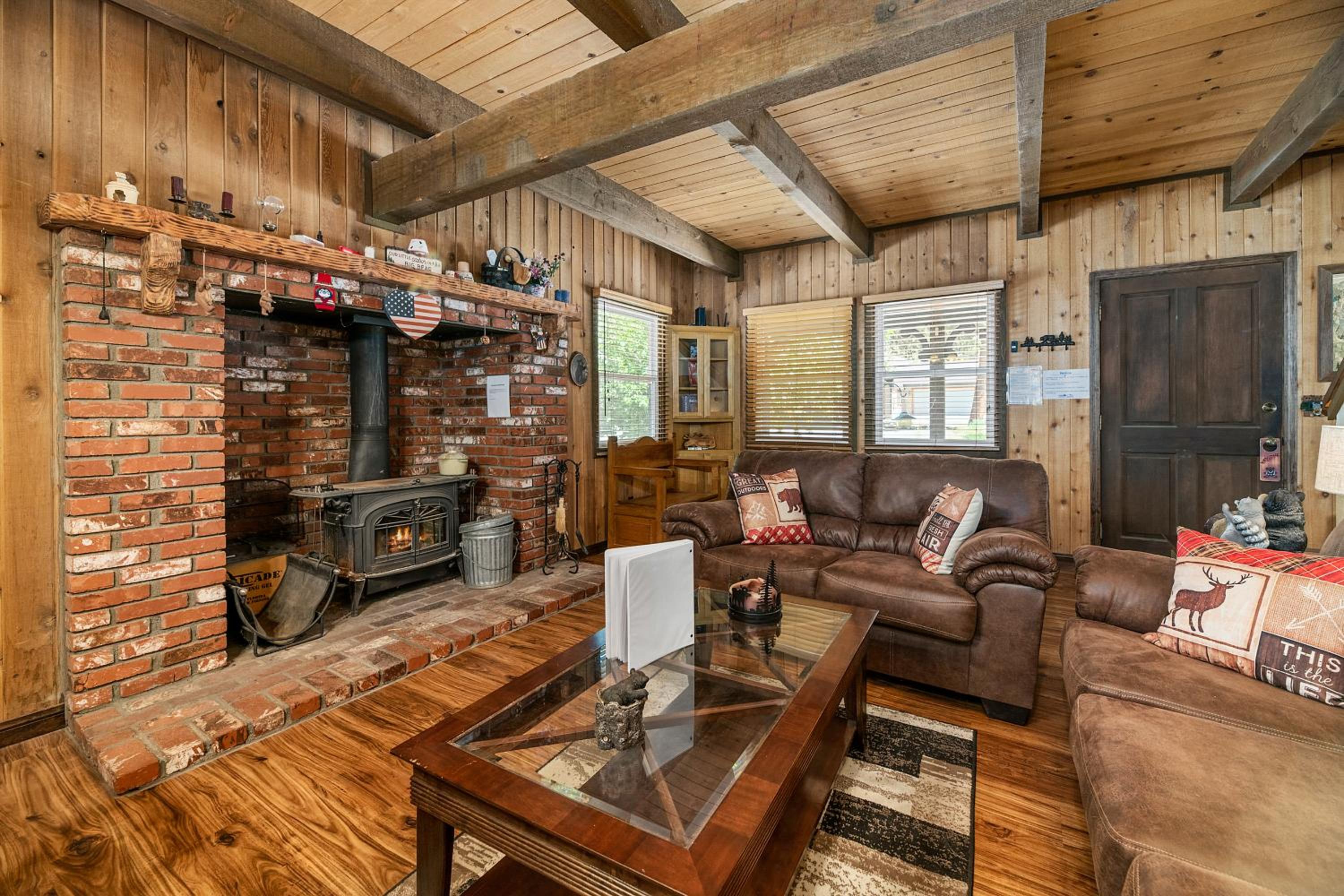 Two-Bedroom House photo 2