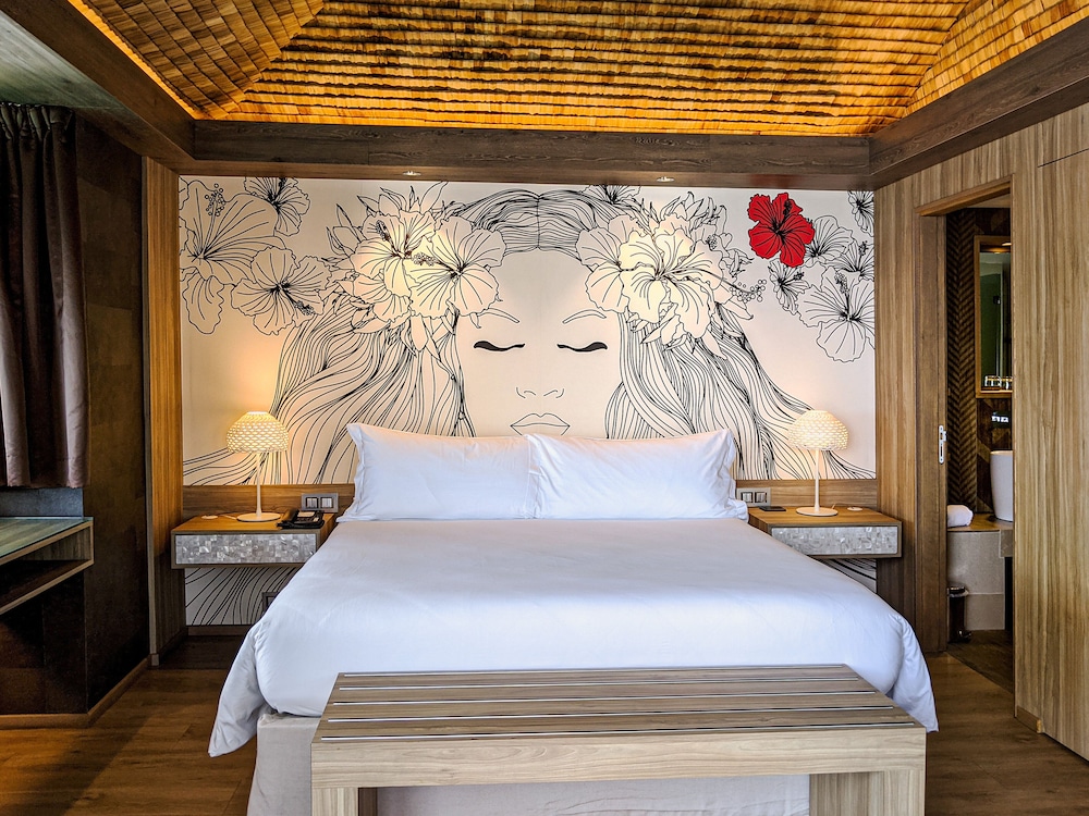 Bungalow, 1 King Bed, Ocean View, Overwater