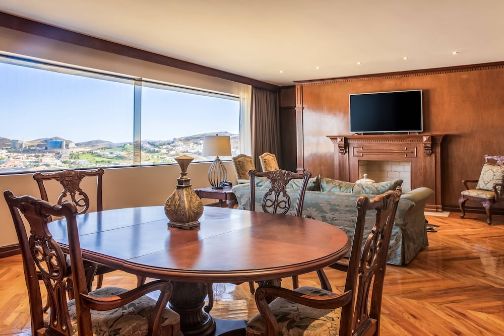Presidential Suite, 1 King Bed photo 2