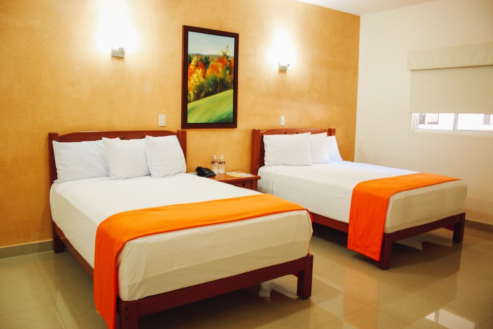 Standard Room, 2 Queen Beds