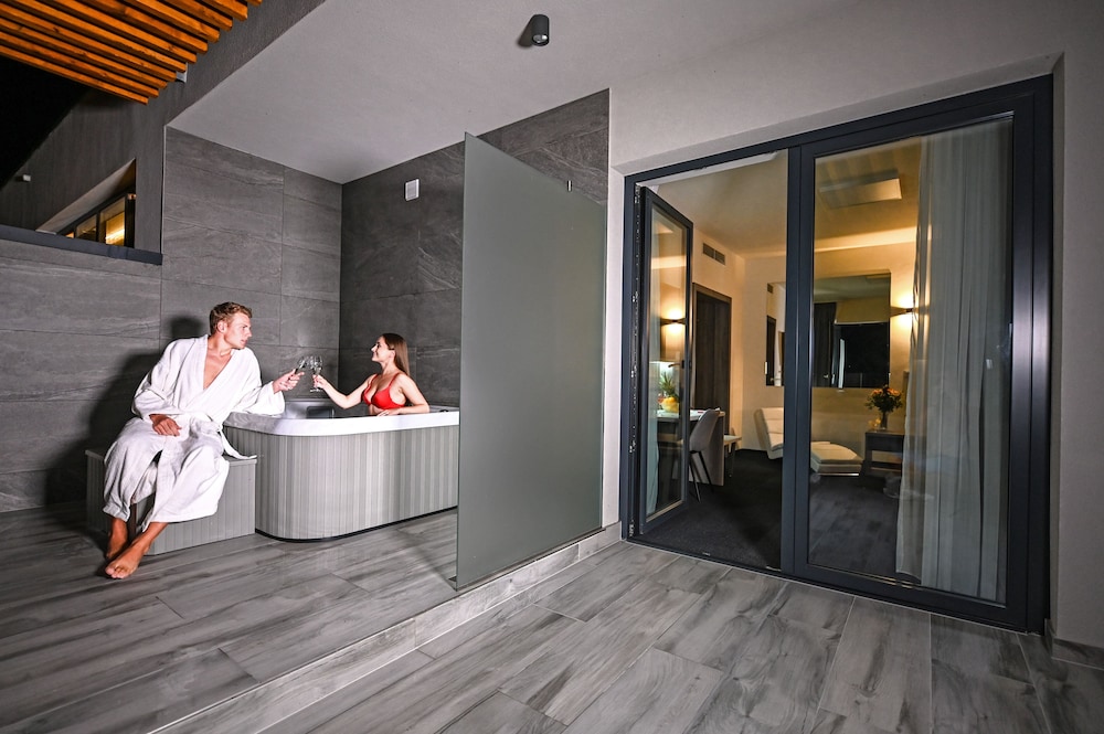 Luxury Room photo 3