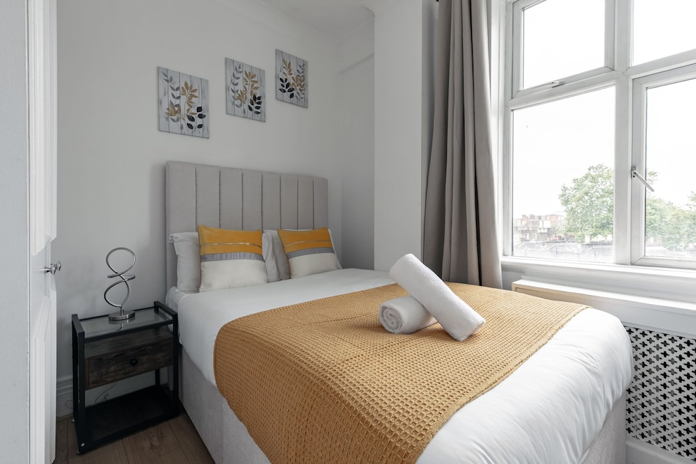 Family Apartment, Ensuite, City View photo 2