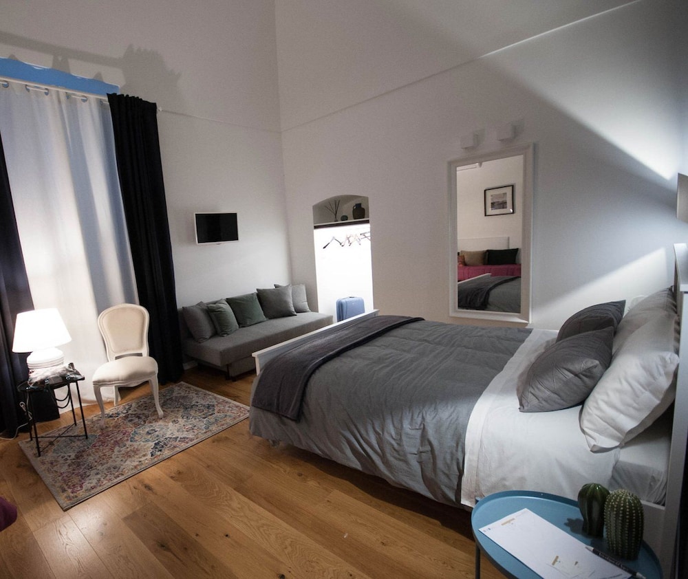 Triple Room (Bianca)