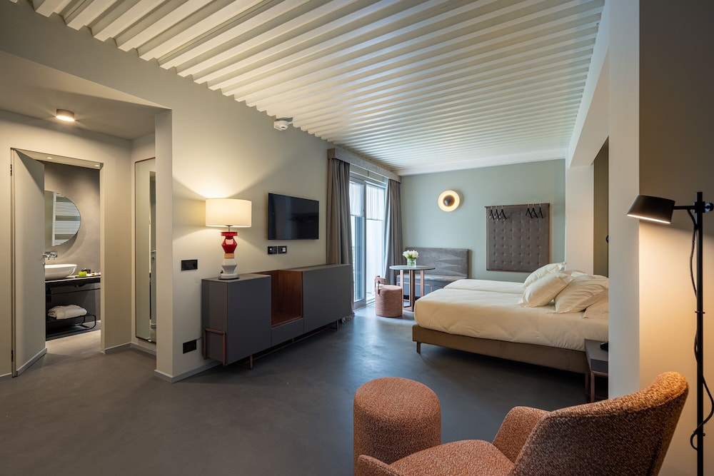 Superior Double or Twin Room, 1 Bedroom - Photo 2