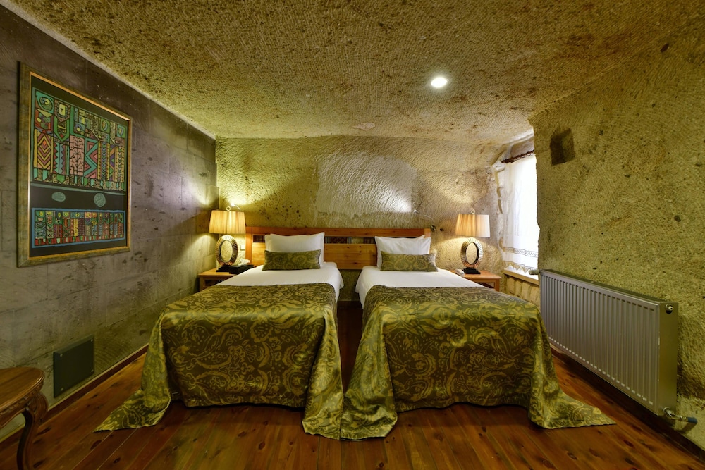 Superior Room (Cave) - Photo 2