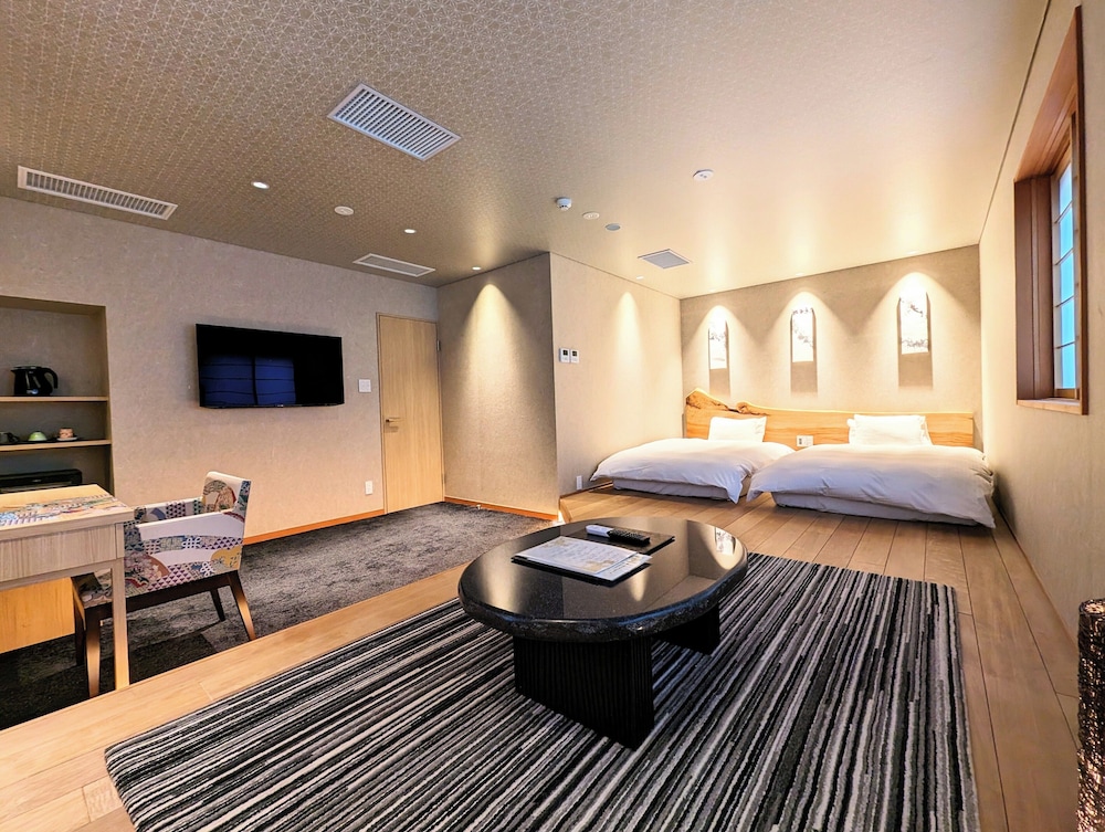 Superior Suite photo 1