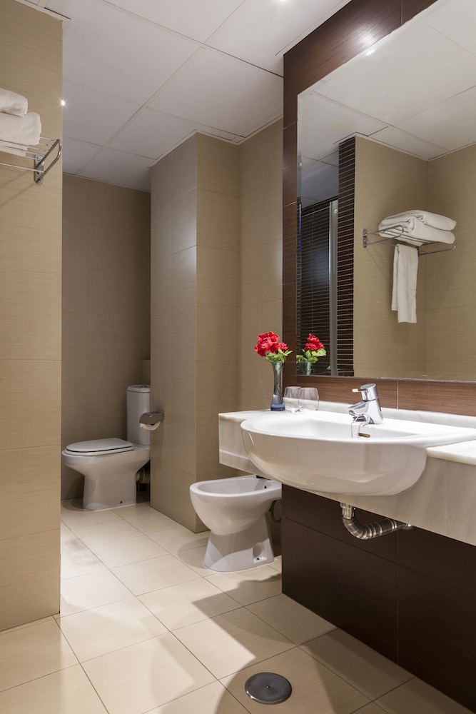 Standard Room - Photo 4