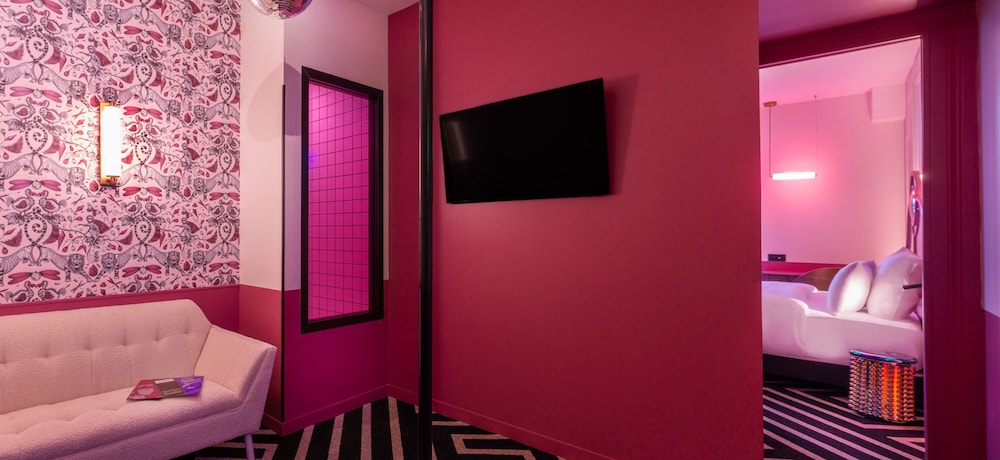 Romantic Room - Photo 5