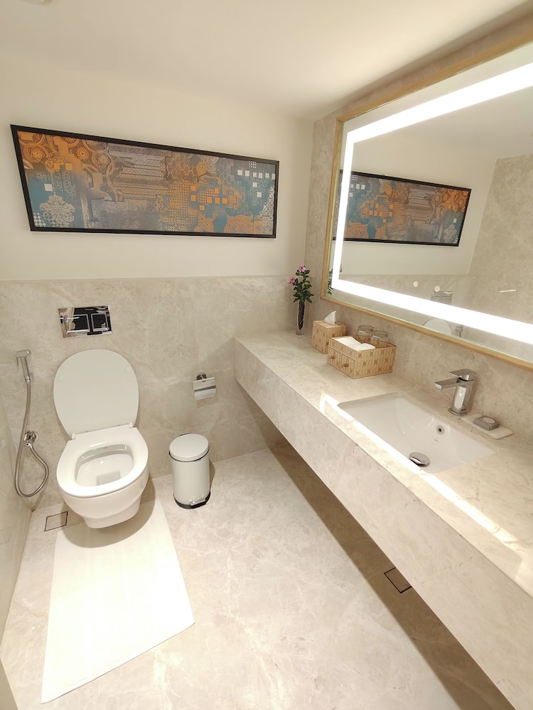 SeleQtions 2 Bedroom Suite - Photo 2