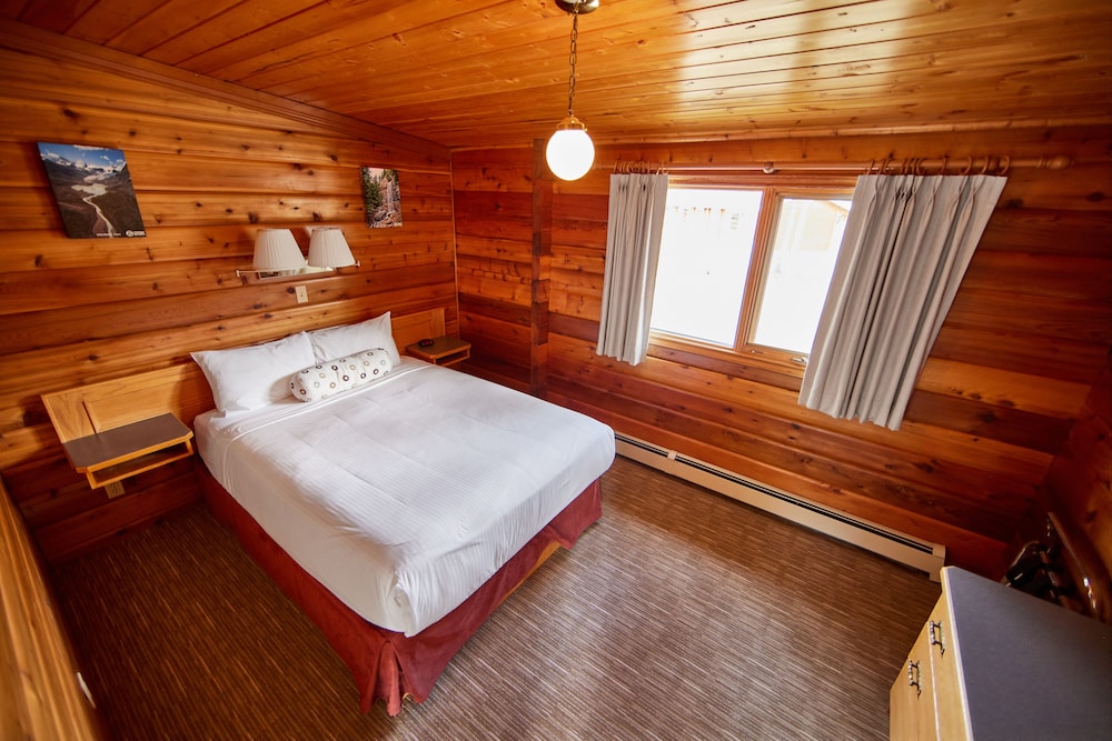 Junior Double Room, 1 Queen Bed With Sofa Bed, Kitchenette photo 1