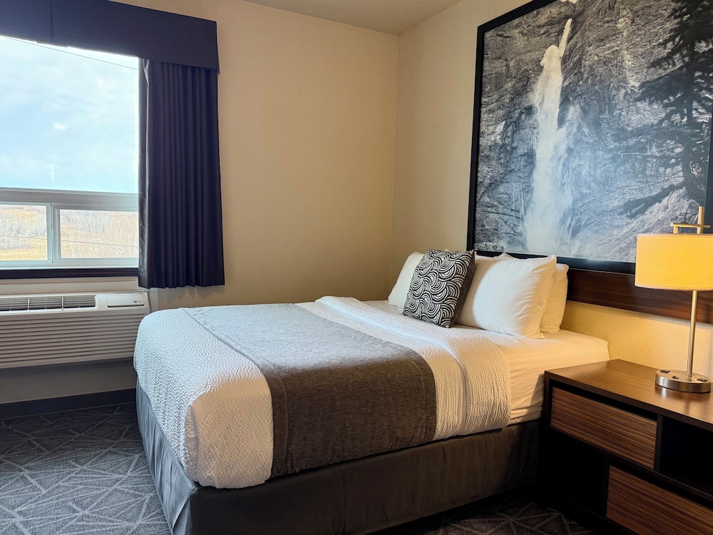 Deluxe Single Room, 1 Queen Bed, Kitchen photo 3