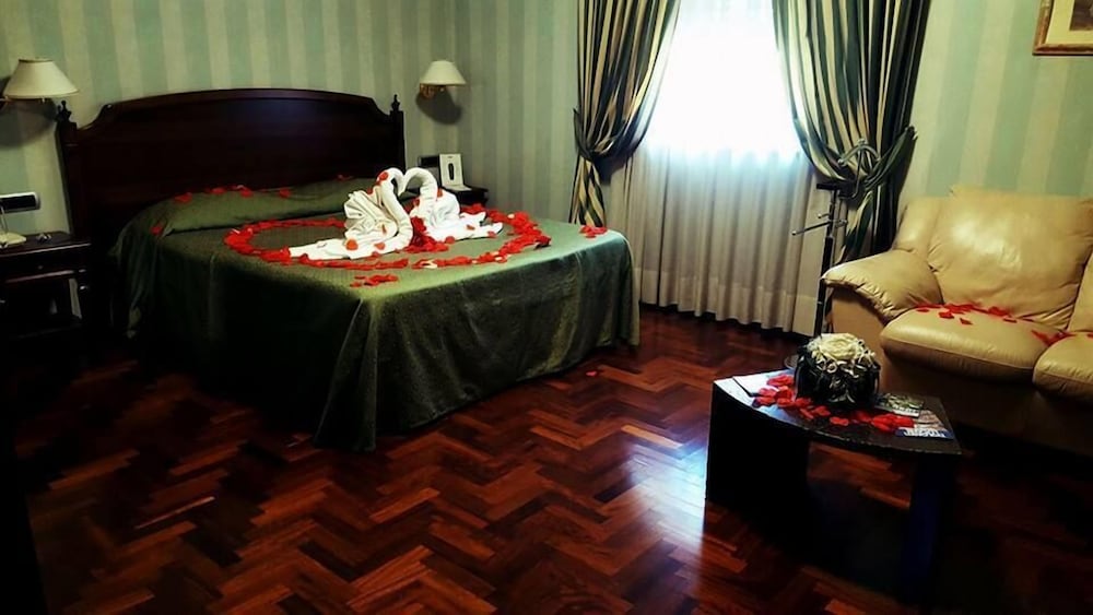 Business Triple Room photo 2
