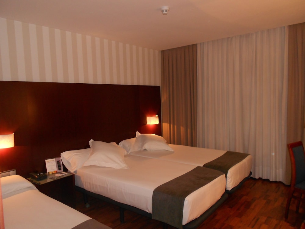 Standard Triple Room photo 2
