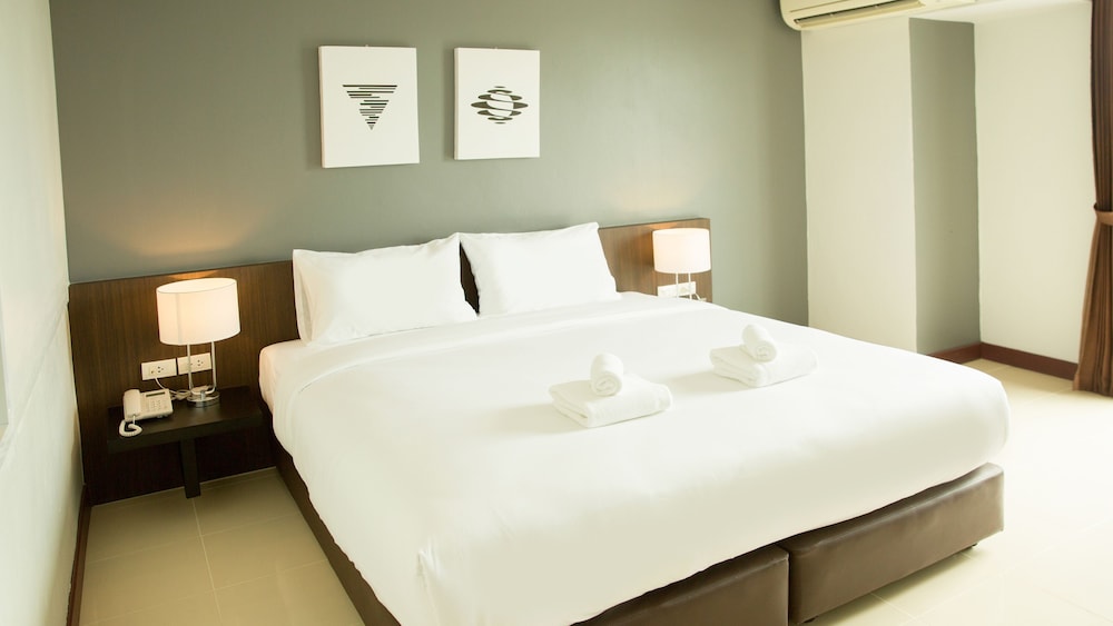 Deluxe Premier Room - Photo 1