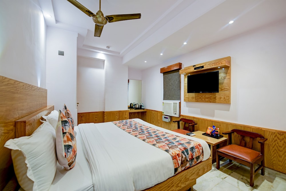 Deluxe Double or Twin Room, 1 Double Bed photo 2