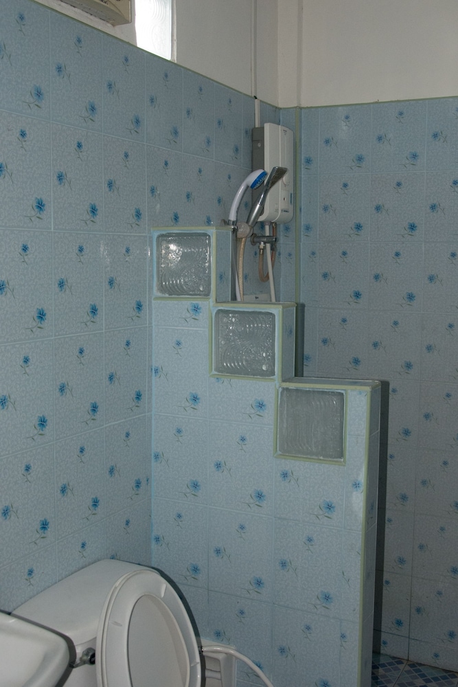 Standard Room photo 3