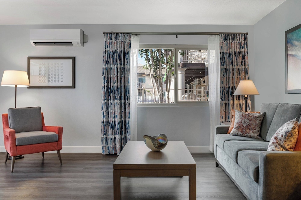Condo, 1 Bedroom, Non Smoking, Kitchen