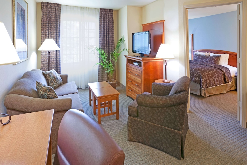 Suite, 1 Queen Bed with Sofa bed (One Bedroom) photo 2