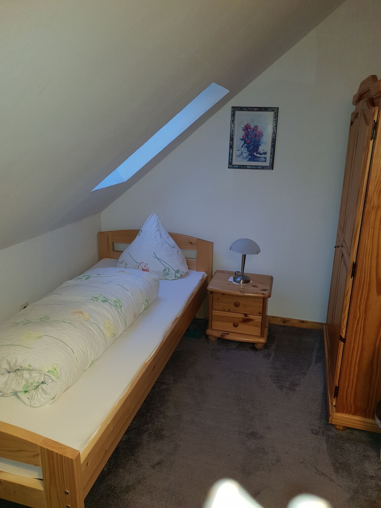 Single Room (Private External Bathroom) photo 1