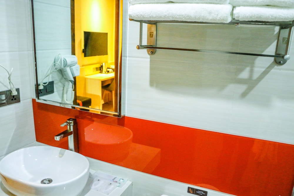 Standard Double Room (Type 1) - Photo 14