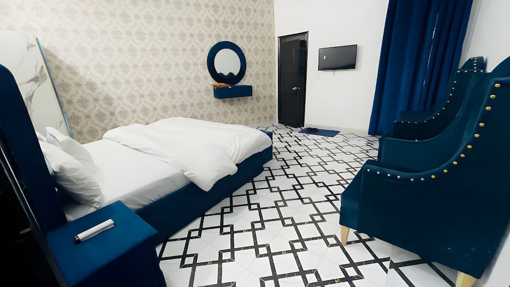 Deluxe Single Room