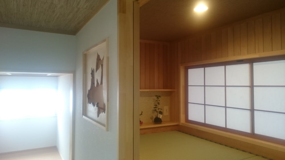 Shared Dormitory, Mixed Dorm (Upper capsule) photo 3