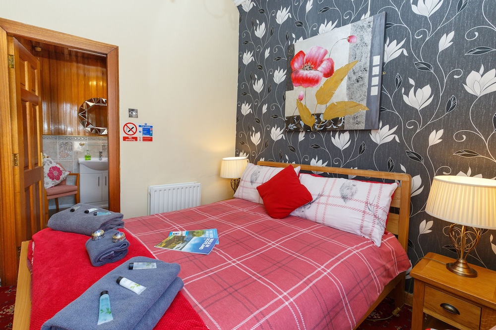 Standard Double Room, Ensuite, Garden View photo 1