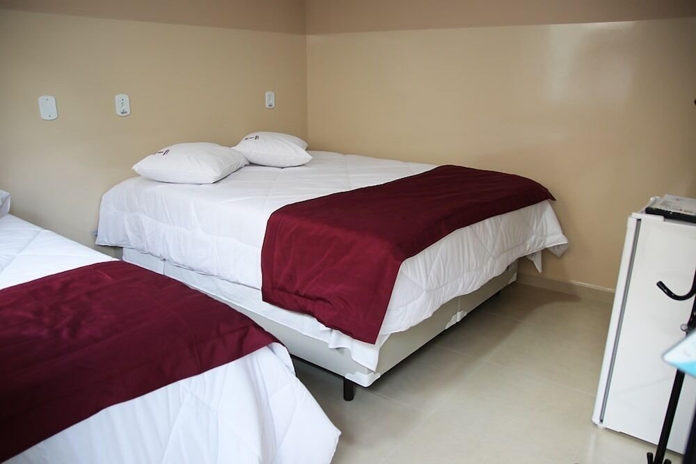 Deluxe Triple Room - Photo 7