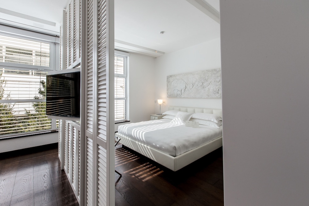 Executive Suite photo 1