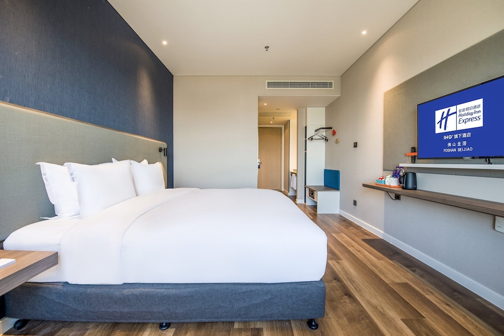 Standard Room, 1 King Bed (Beijiao Park) - Photo 1