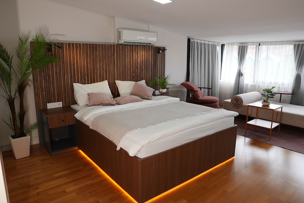 Suit Deniz Manzarali photo 2