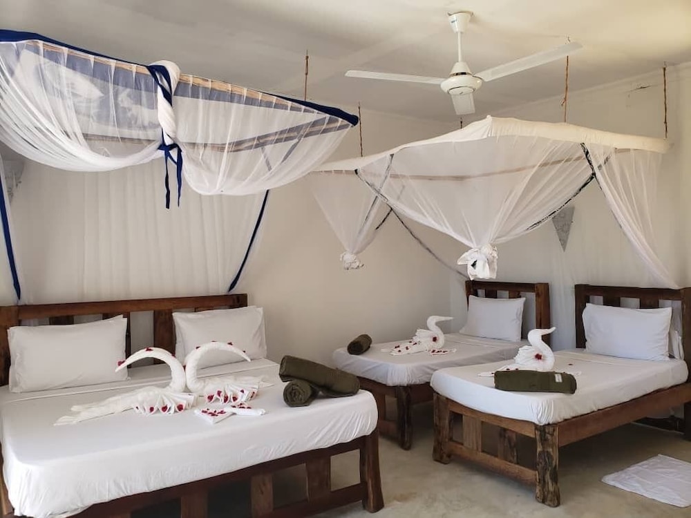 Deluxe Triple Room photo 1