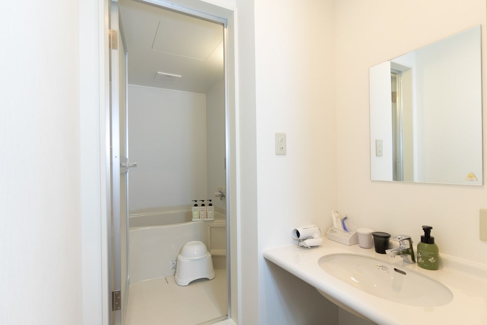 Standard Twin Room photo 3