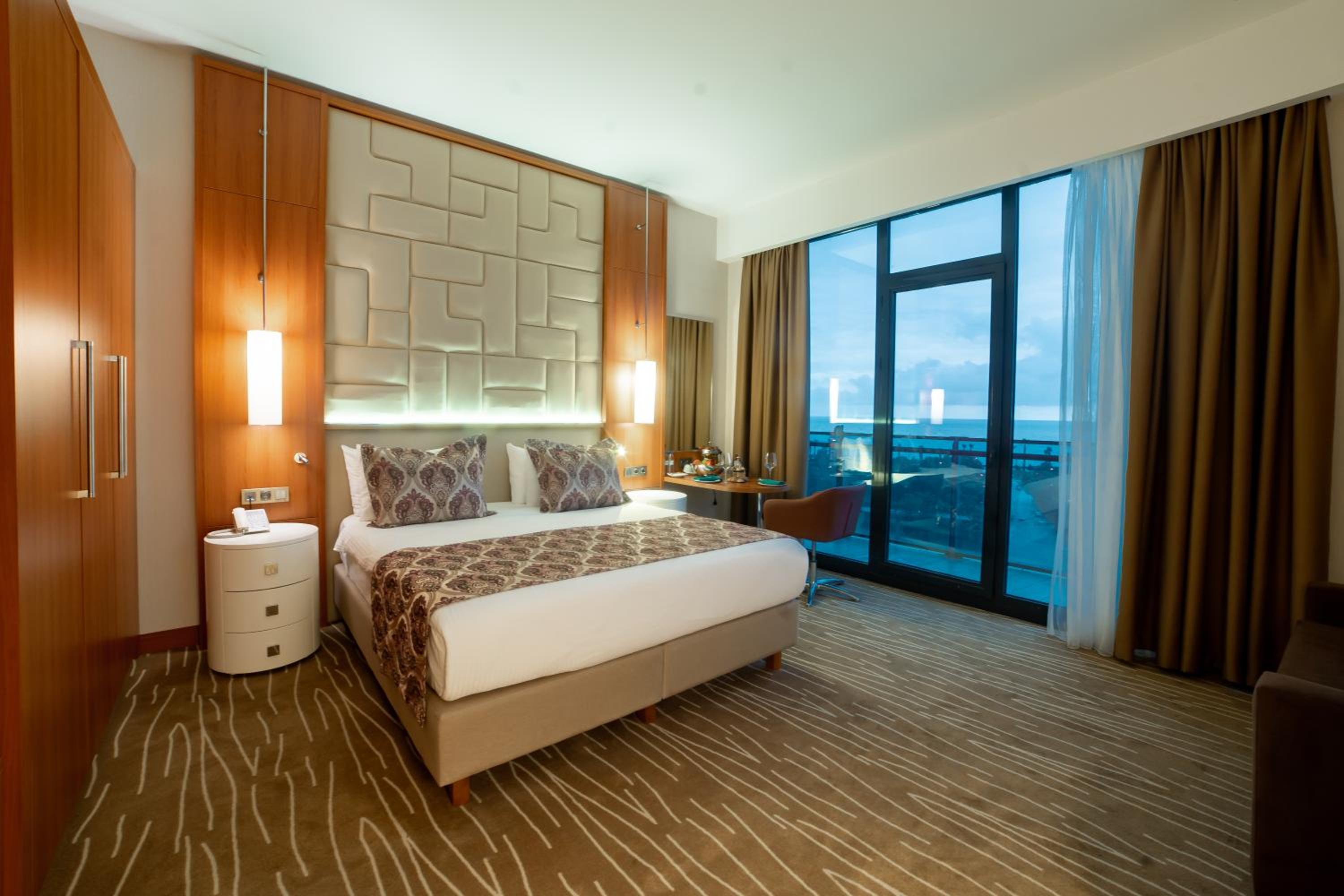 Superior Double Room - Photo 1