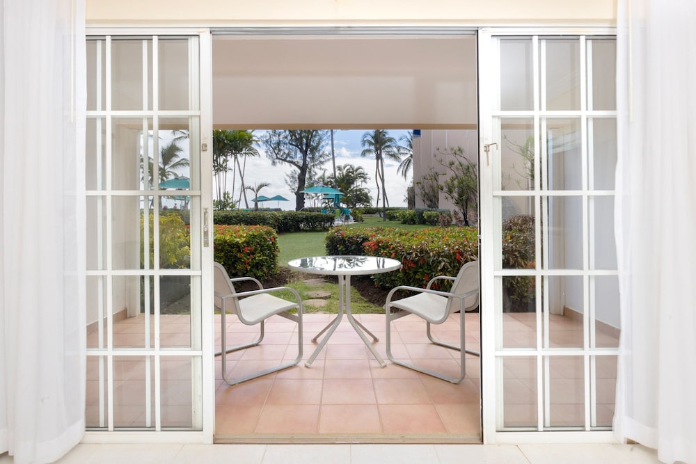 Garden View, 1 Bedroom Suite photo 3