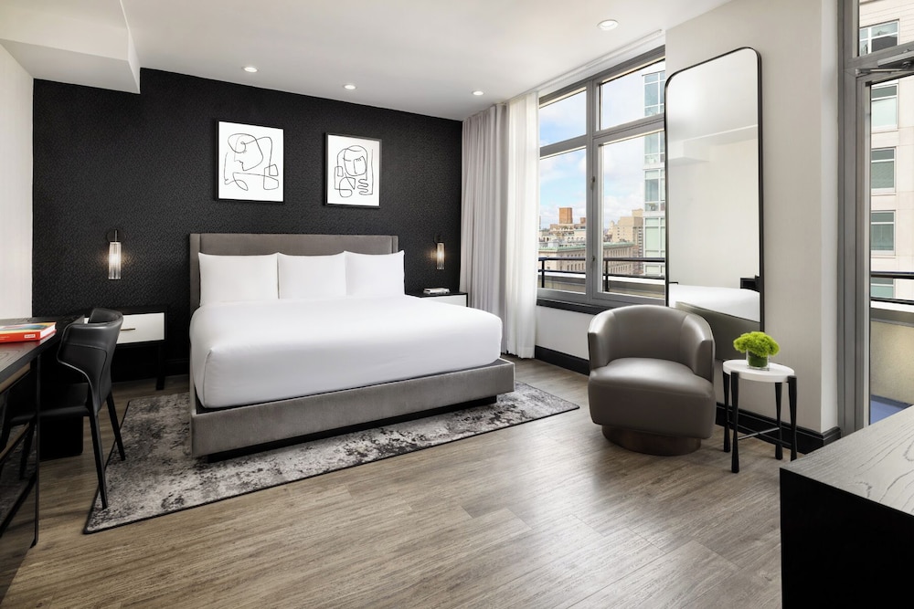 Studio, Terrace (NY)