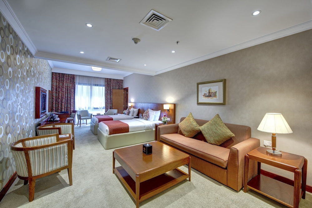 Deluxe Room (Twin) - Photo 1